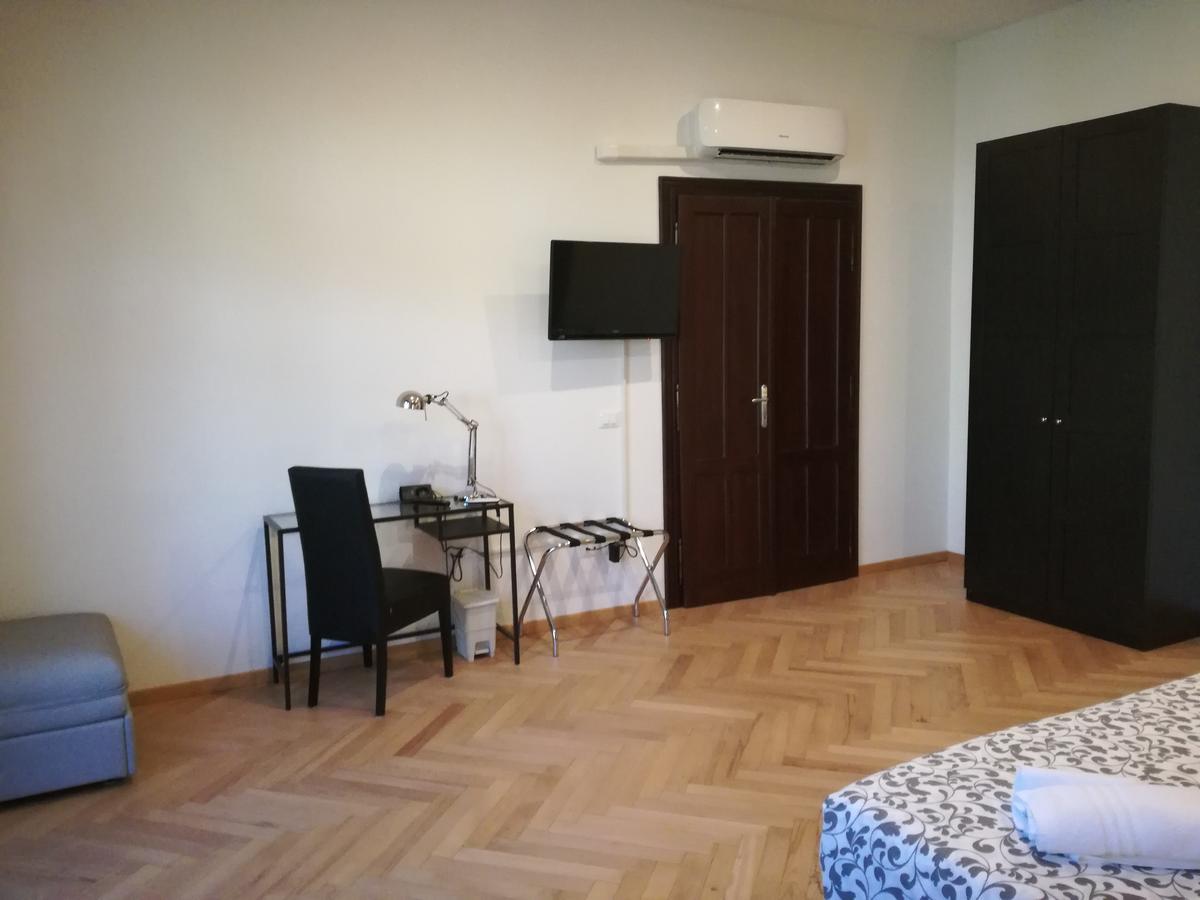 Dante Rooms And Apartment Trento Exterior foto